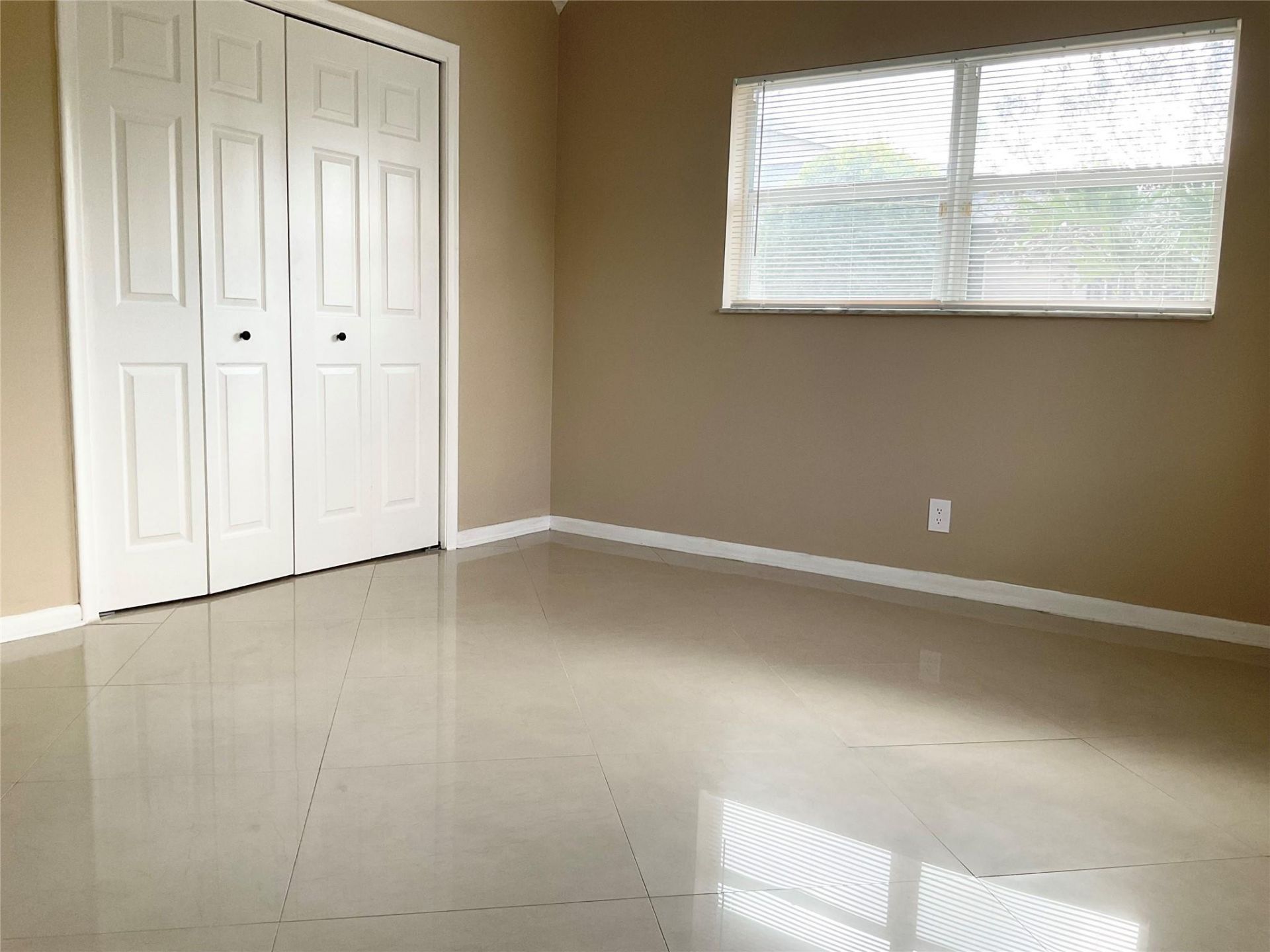 4602 Norfolk Island Pine Drive, Tamarac, FL 33319 Photo