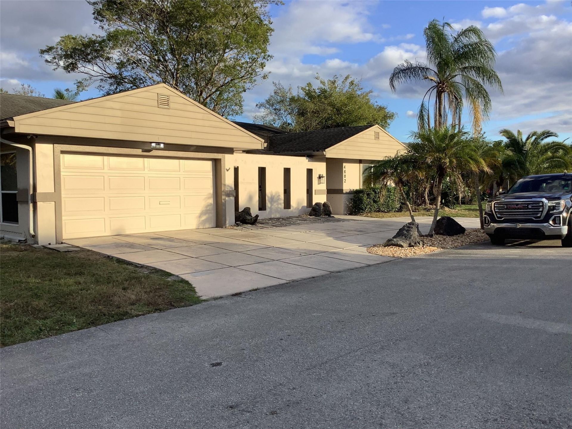 4602 Norfolk Island Pine Drive, Tamarac, FL 33319 Photo