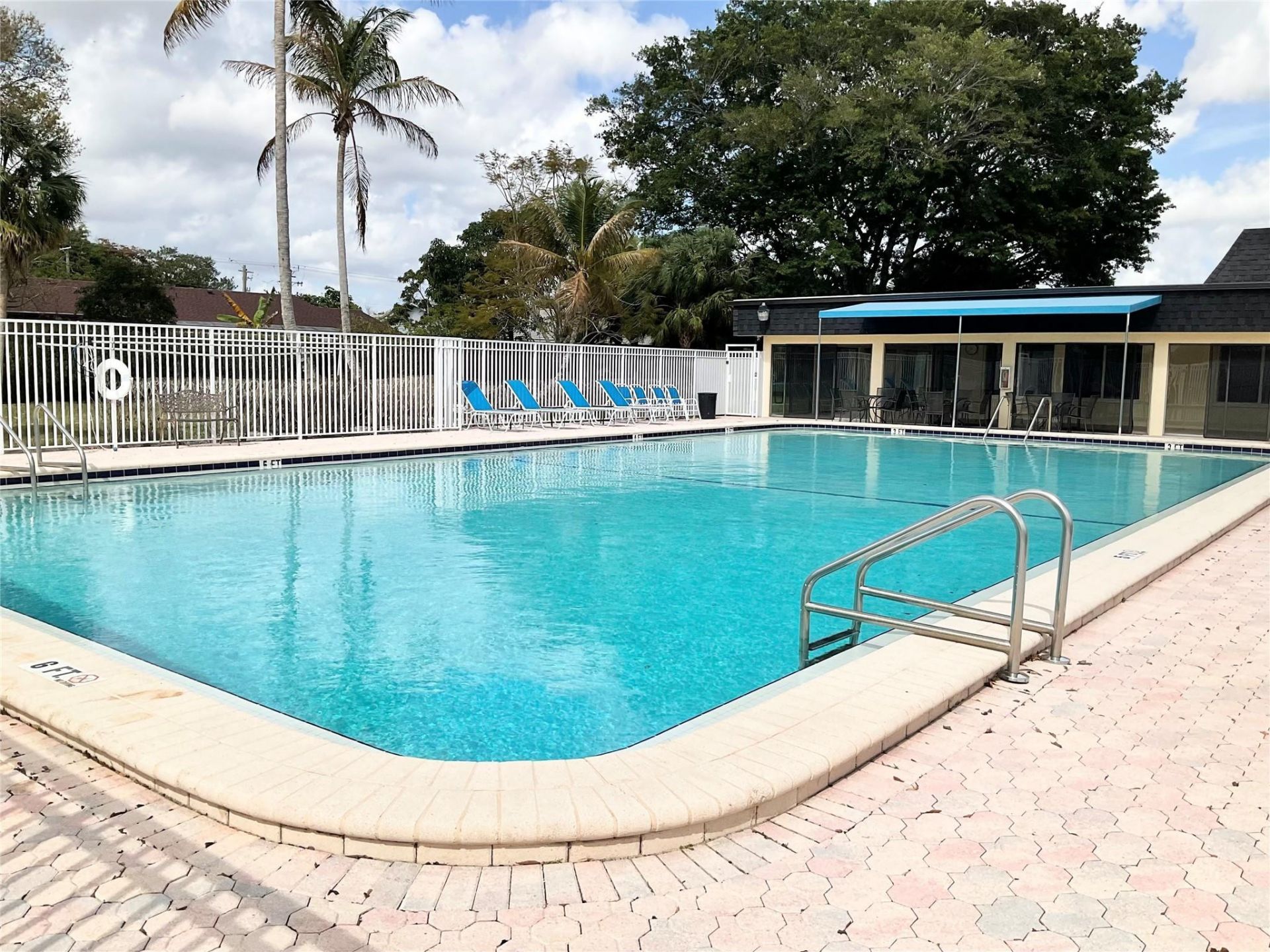 4602 Norfolk Island Pine Drive, Tamarac, FL 33319 Photo