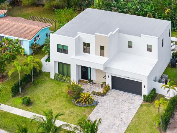 1405 NE 4th Ave, Boca Raton, FL 33432