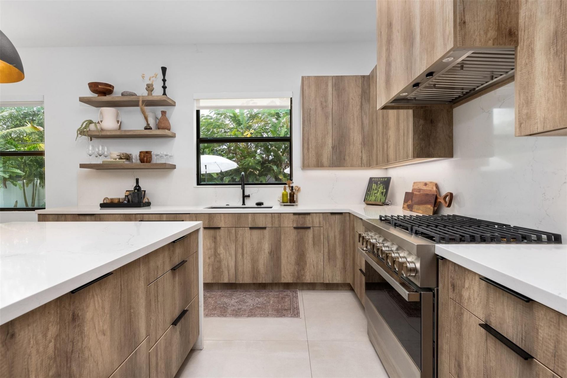 1405 NE 4th Ave, Boca Raton, FL 33432 Photo