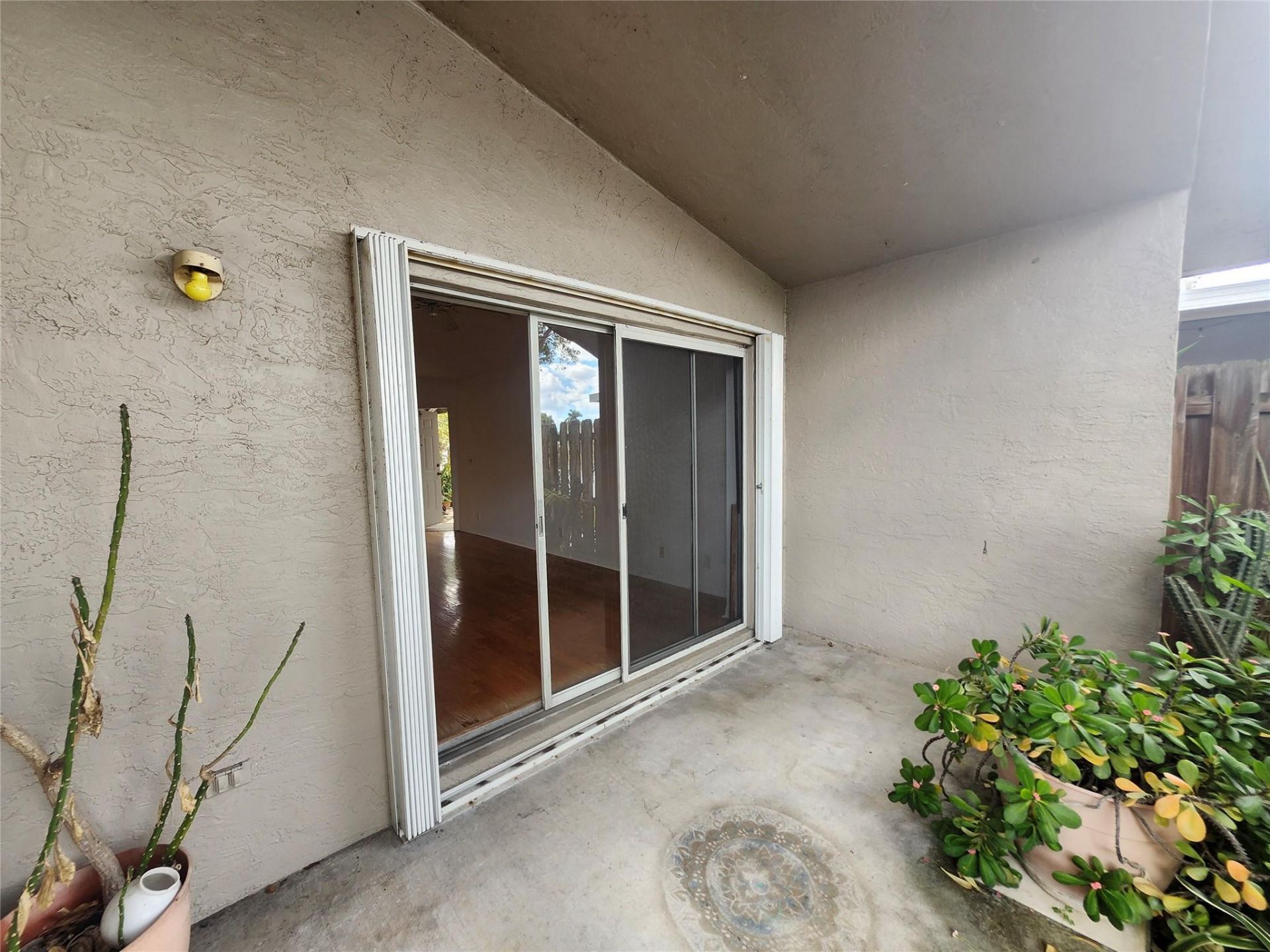 3802 NW 122nd Terrace, Sunrise, FL 33323 Photo