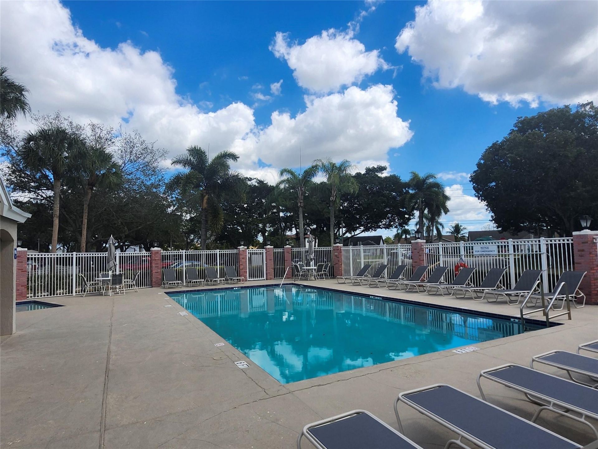 3802 NW 122nd Terrace, Sunrise, FL 33323 Photo