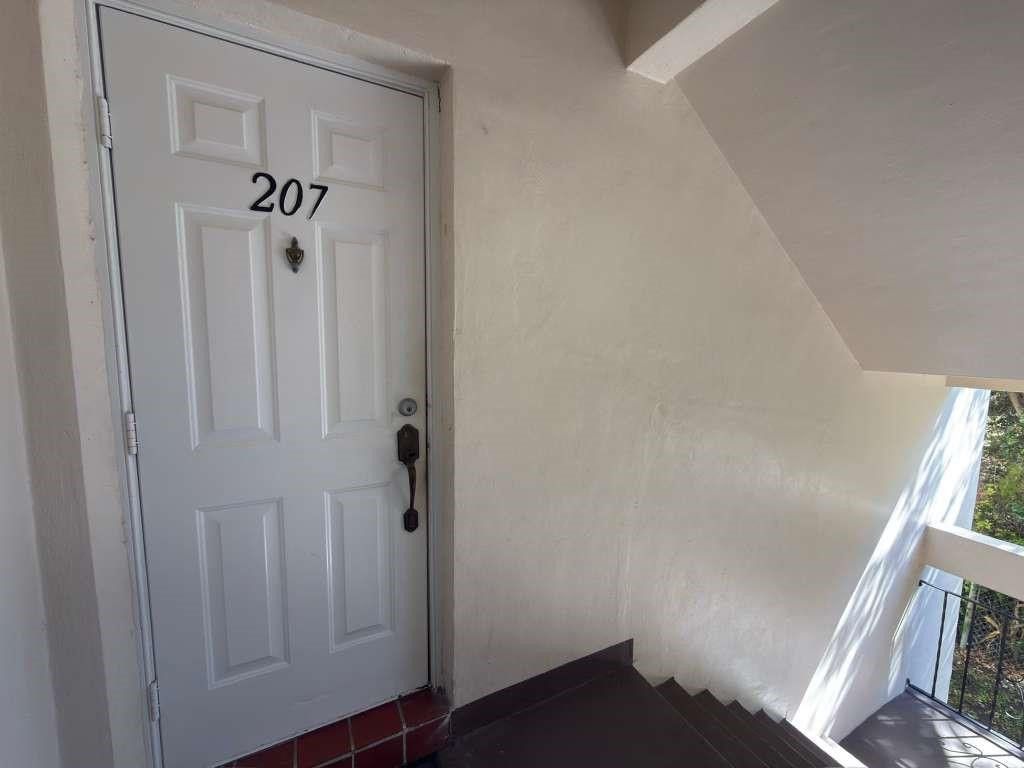 2210 Taylor Street, Unit 207, Hollywood, FL 33020 Photo