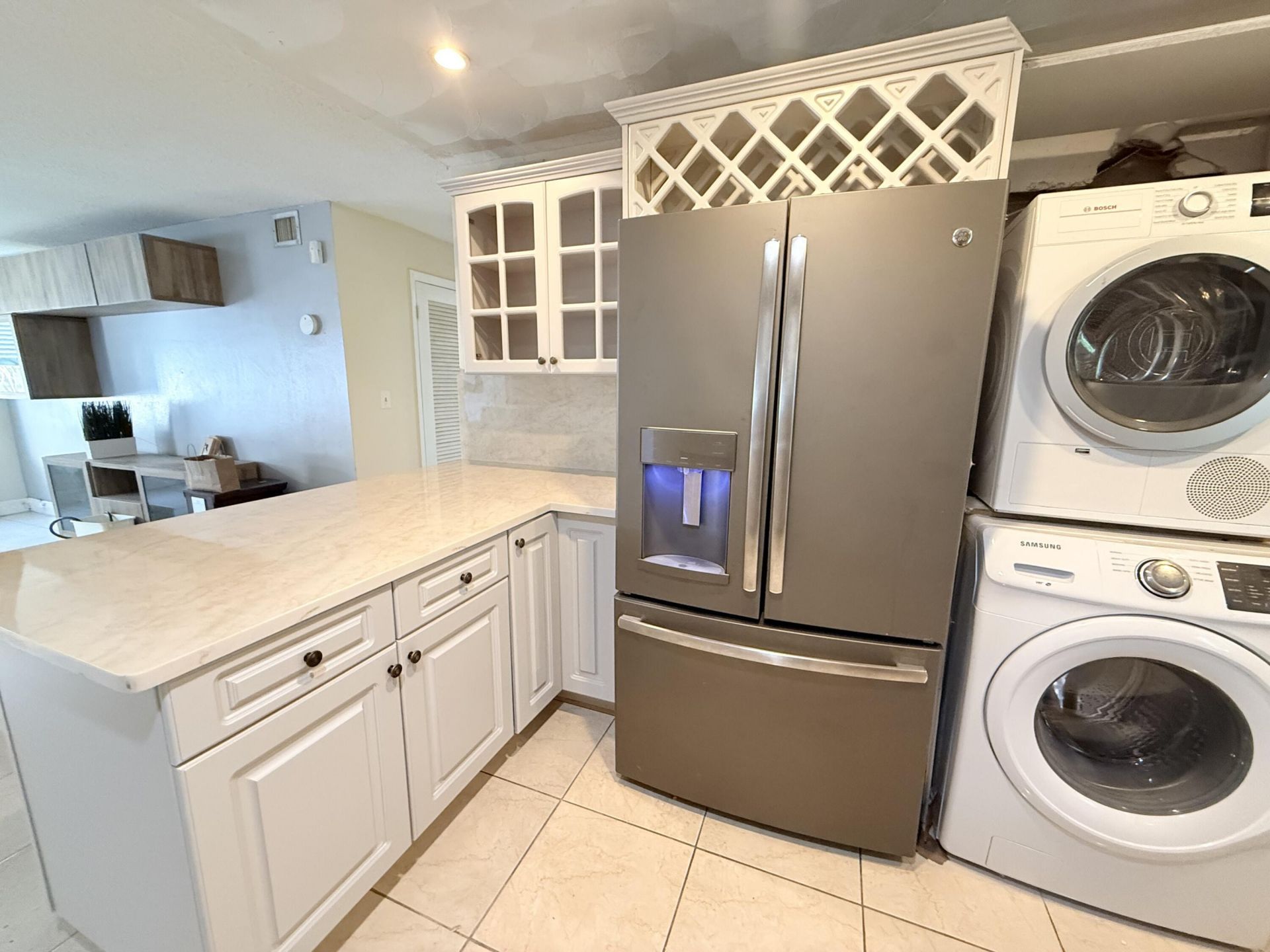 2210 Taylor Street, Unit 207, Hollywood, FL 33020 Photo