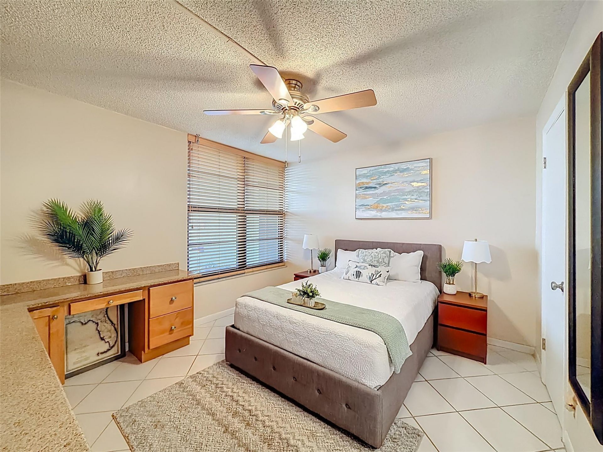 13 Royal Palm Way, Unit 101, Boca Raton, FL 33432 Photo