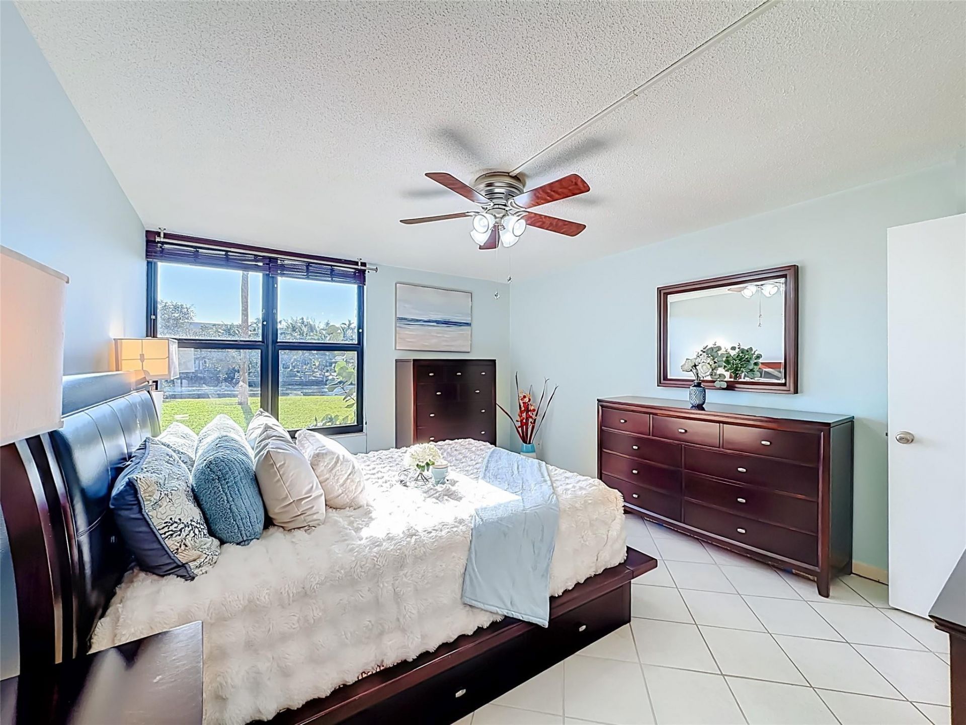 13 Royal Palm Way, Unit 101, Boca Raton, FL 33432 Photo