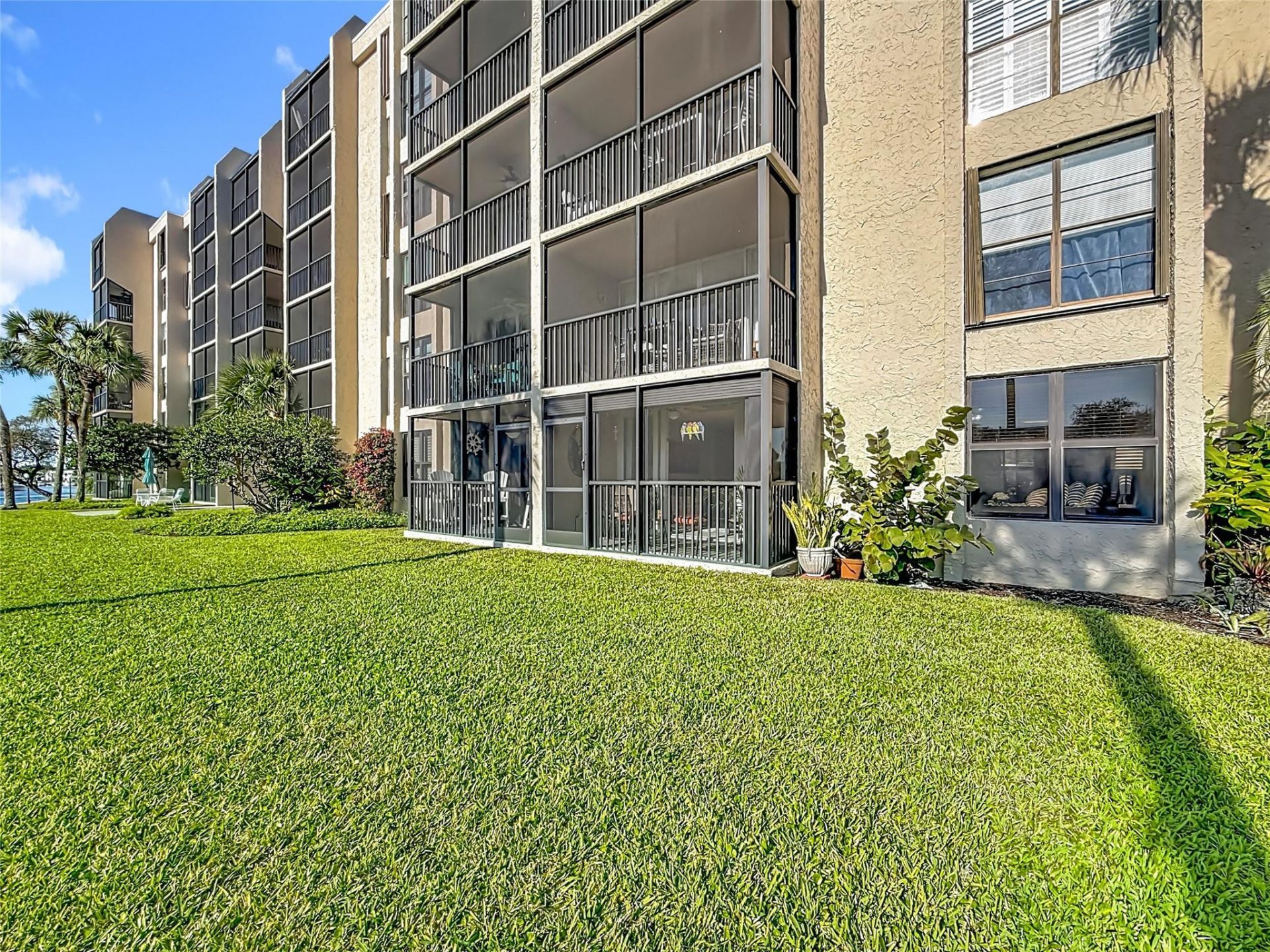 13 Royal Palm Way, Unit 101, Boca Raton, FL 33432 Photo