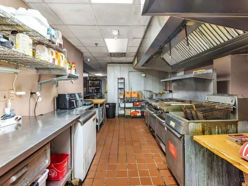 11473 chester Road, Cincinnati, OH 45246 Photo 33