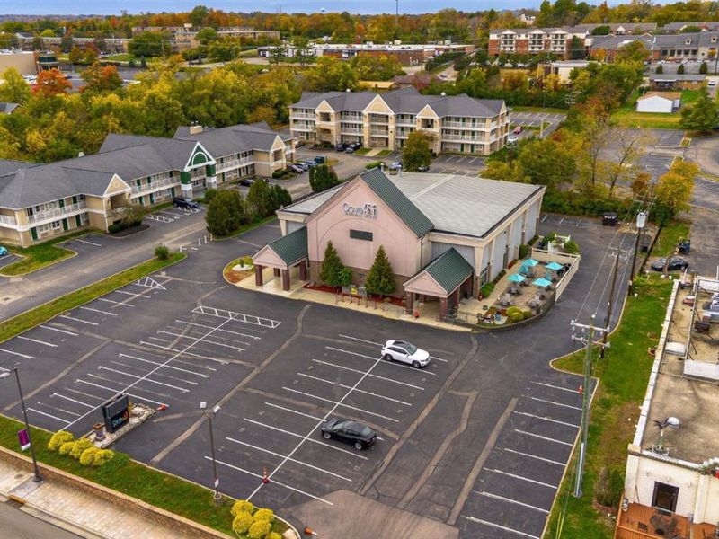 11473 chester Road, Cincinnati, OH 45246 Photo 4