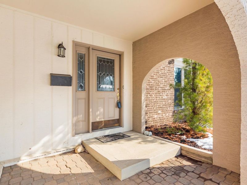 440 Colony Place, Columbus, OH 43230 Photo 4