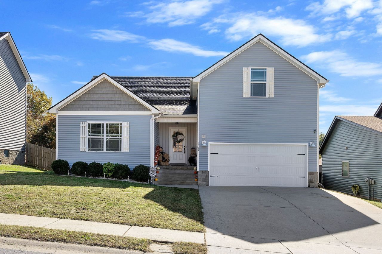 1753 Rains Rd, Clarksville, TN 37042 Main Photo