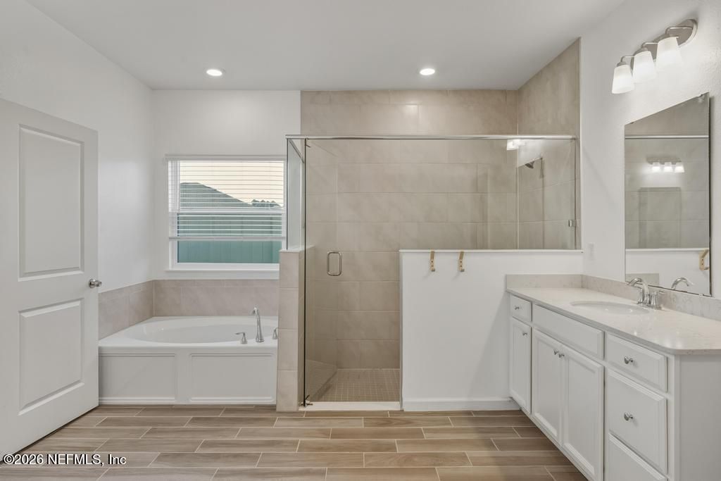 9899 Ansley Lake Drive, Jacksonville, FL 32222 Photo