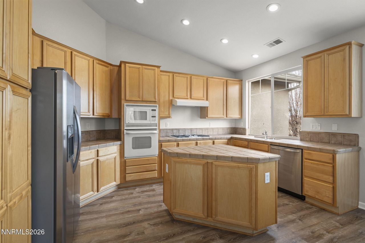 5926 Ingleston Drive, Sparks, NV 89436 Photo