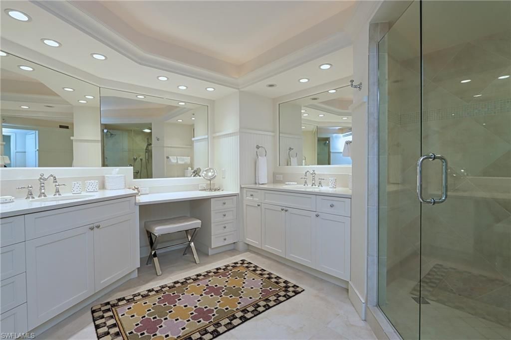 4651 Gulf Shore Blvd N, Unit 504, Naples, FL 34103 Photo