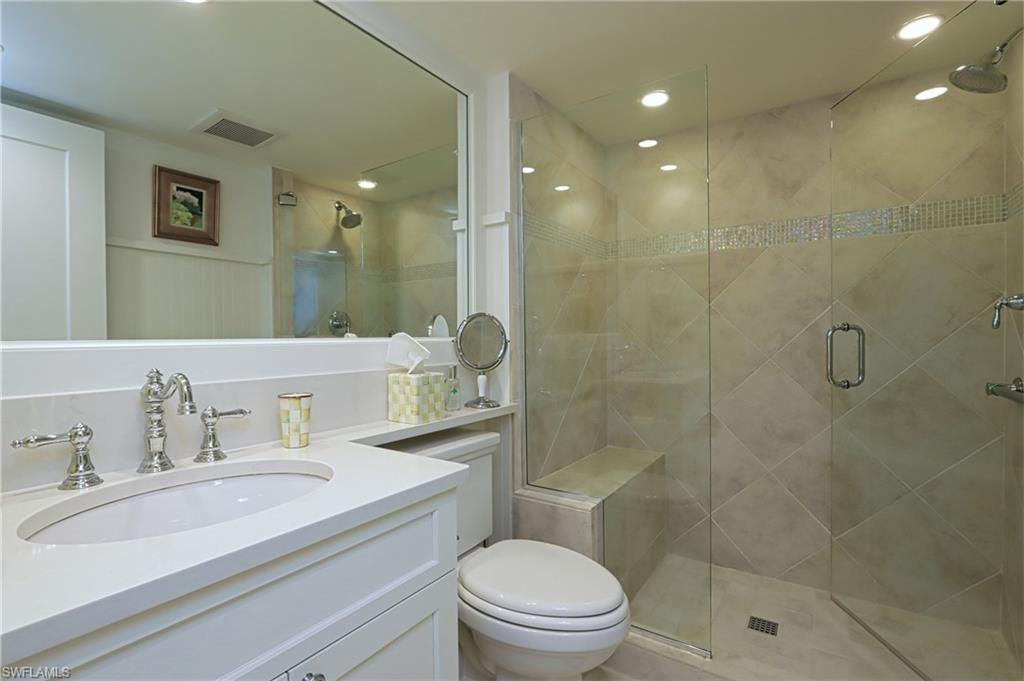 4651 Gulf Shore Blvd N, Unit 504, Naples, FL 34103 Photo