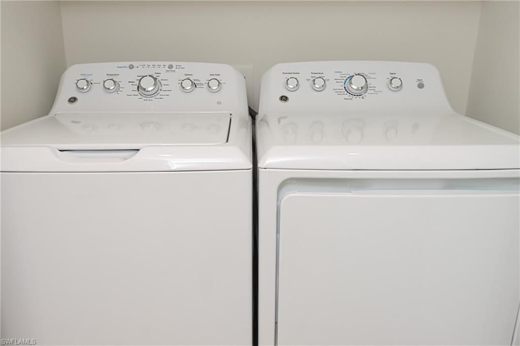 4651 Gulf Shore Blvd N, Unit 504, Naples, FL 34103 Photo