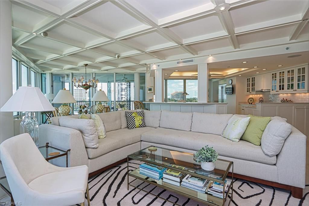 4651 Gulf Shore Blvd N, Unit 504, Naples, FL 34103 Photo