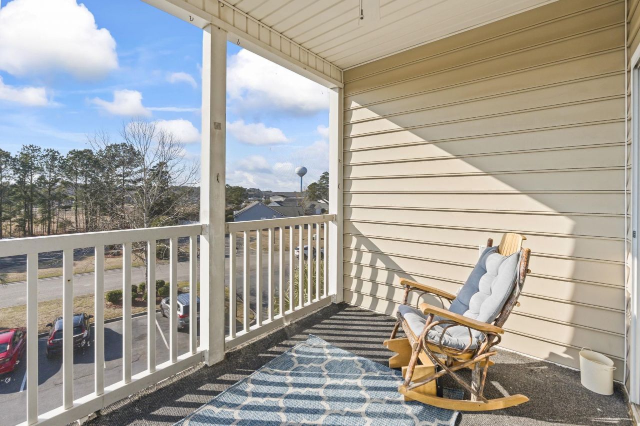 248 Sun Colony Blvd.  Photo 14