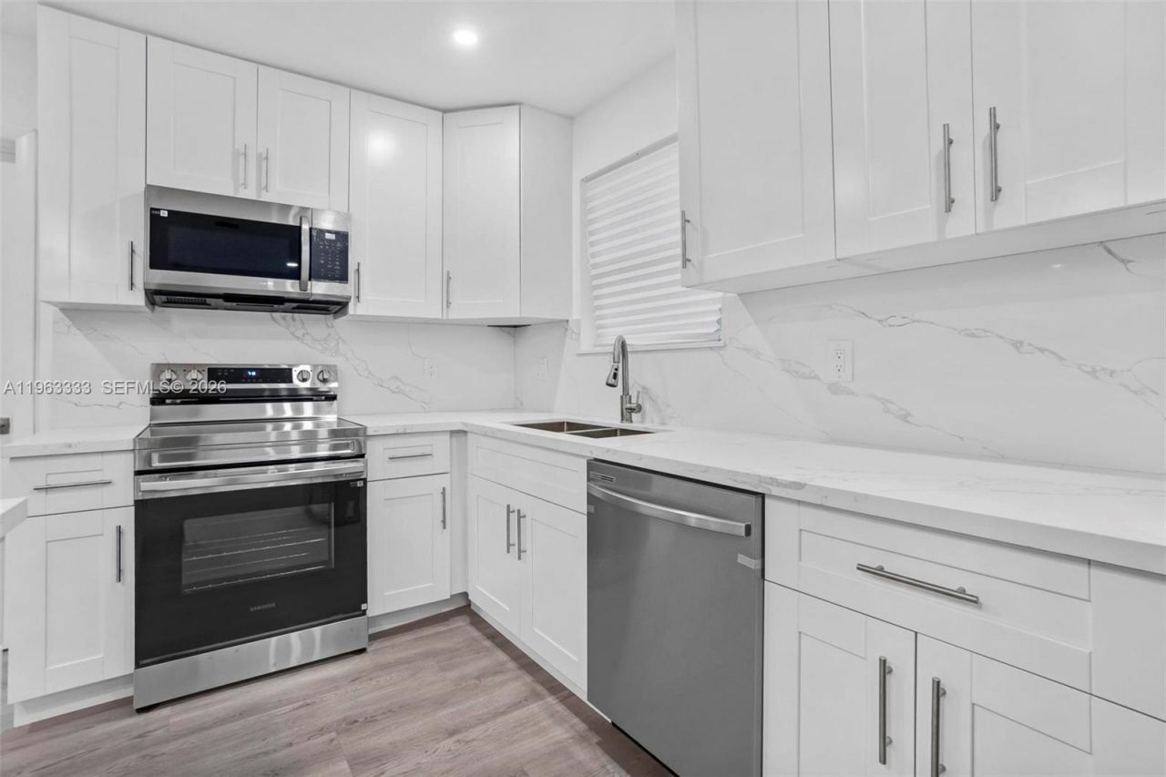 14431 NW 13th Rd , Miami, FL 33167 Photo