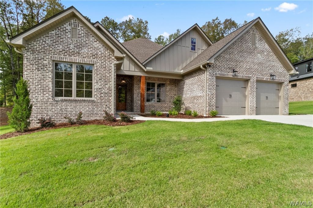 14800 Edgewater Drive, Northport, AL 35475 Main Photo