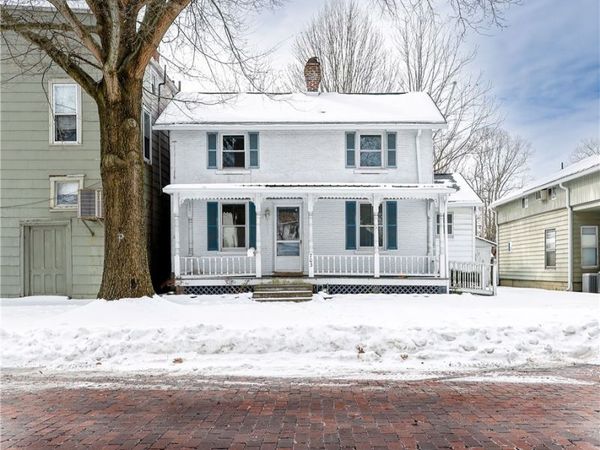 703 6th Street, Marietta, OH 45750