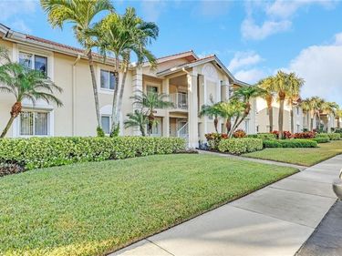 7766 Emerald CIR, Unit R203, NAPLES, FL 34109