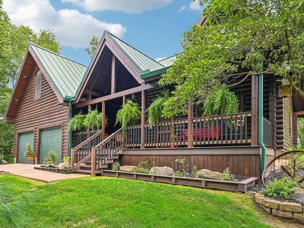 3712 Yatesville Wissler Road NE, Bloomingburg, OH 43106