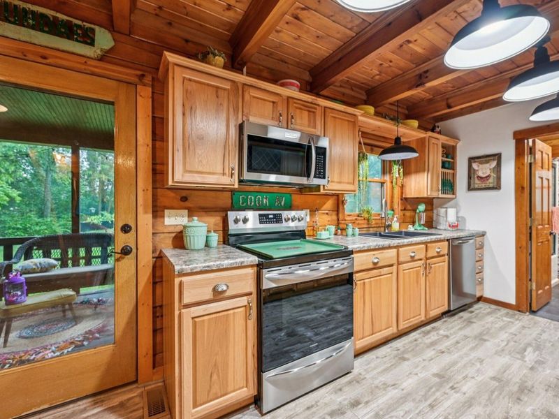 3712 Yatesville Wissler Road NE, Bloomingburg, OH 43106 Photo 10