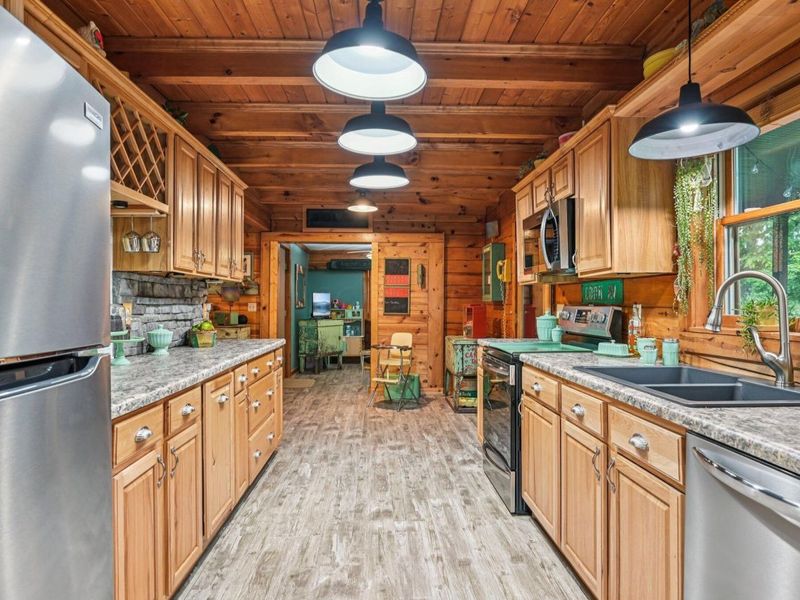 3712 Yatesville Wissler Road NE, Bloomingburg, OH 43106 Photo 12