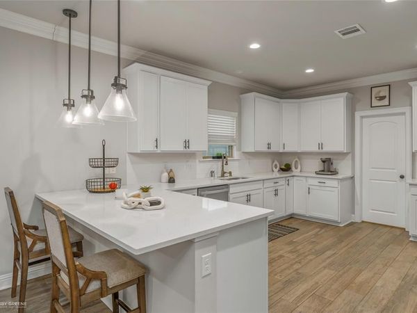 711 Esau Avenue, Bossier City, LA 71111