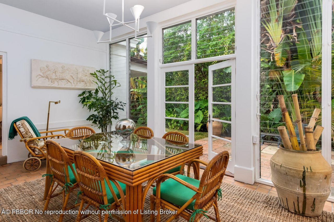 425 Seaspray Avenue, Palm Beach, FL 33480 Photo