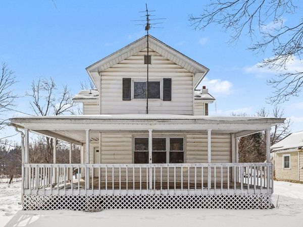 224 E Francis Street, Nashville, MI 49073