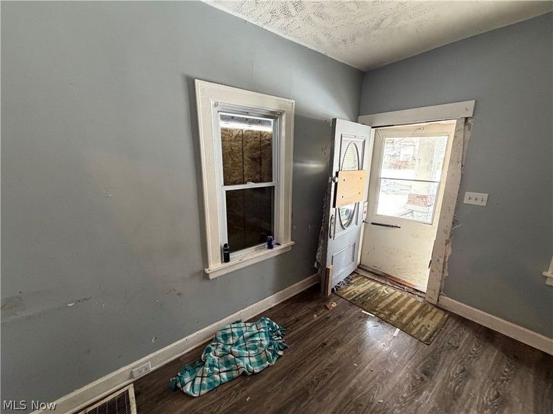 7411 Elton Avenue, Cleveland, OH 44102 Photo 29