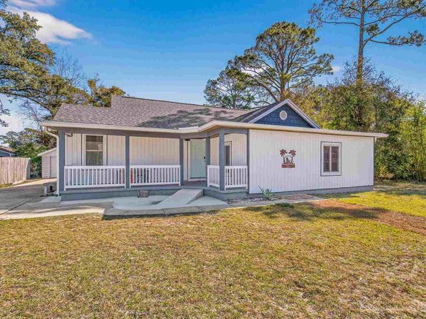 536 S 2nd St, Pensacola, FL 32507