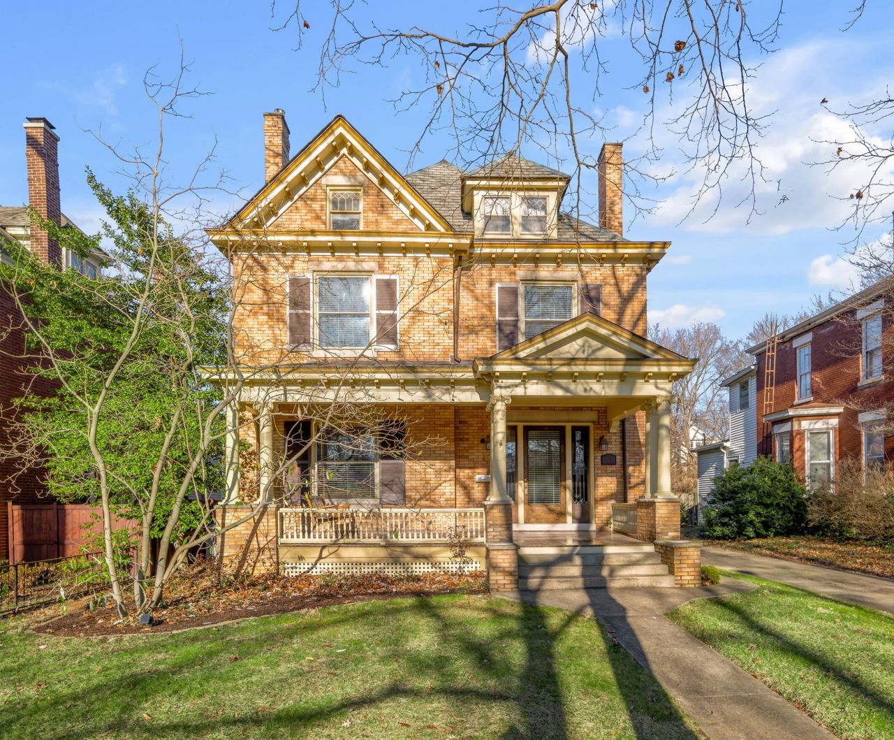 325 Transylvania Park, Lexington, KY 40508 Main Photo