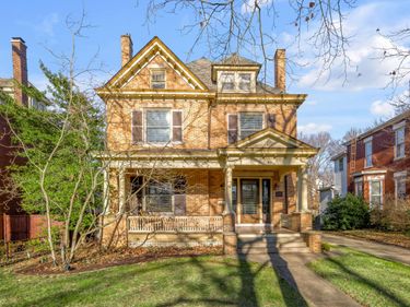 325 Transylvania Park, Lexington, KY 40508