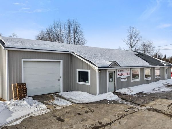 335 Corinna Road , Dexter, ME 04930