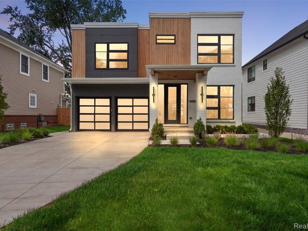 1932 Shipman Boulevard, Birmingham, Mi 48009