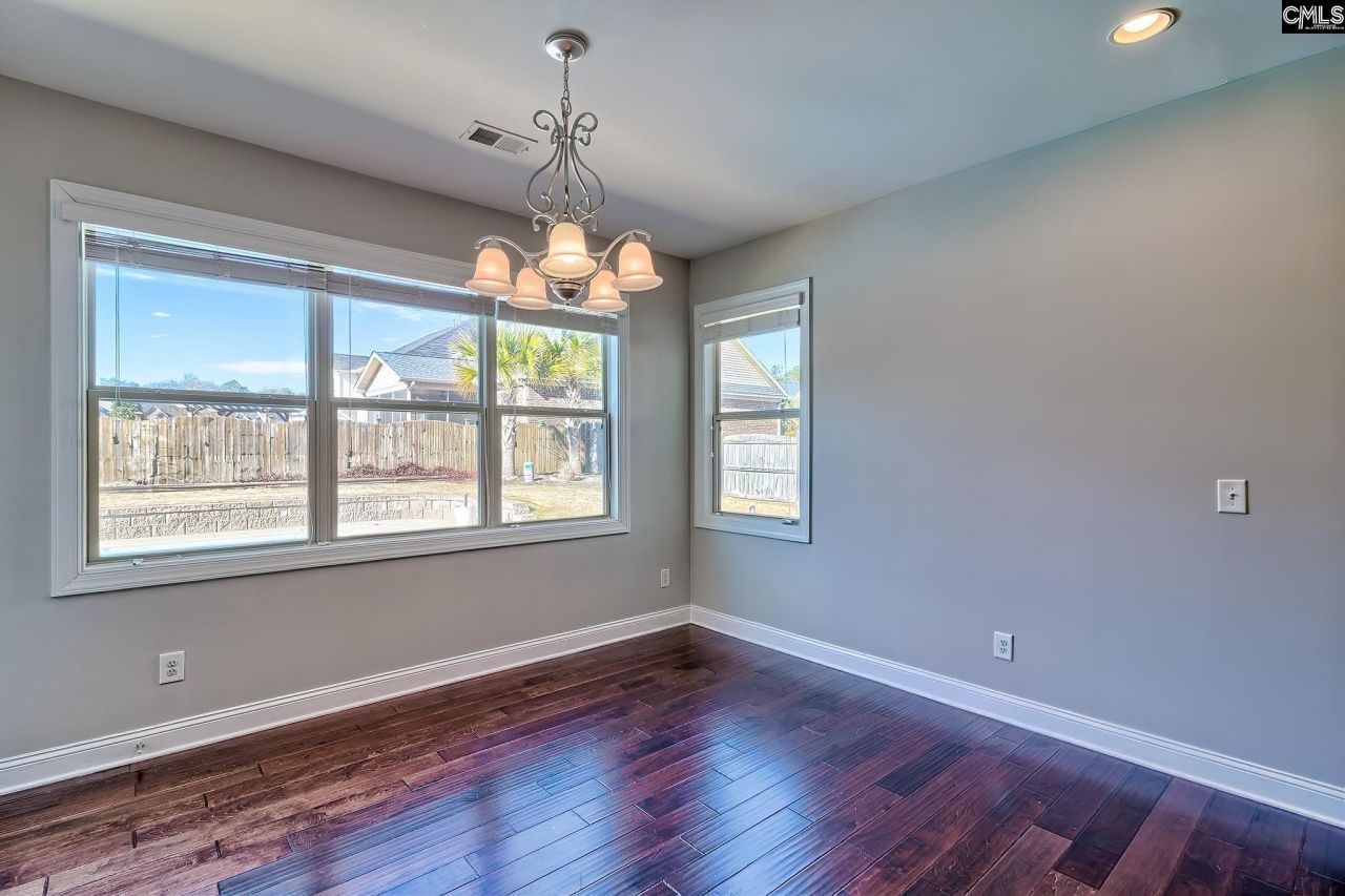 510 Bronze Drive  Photo 9