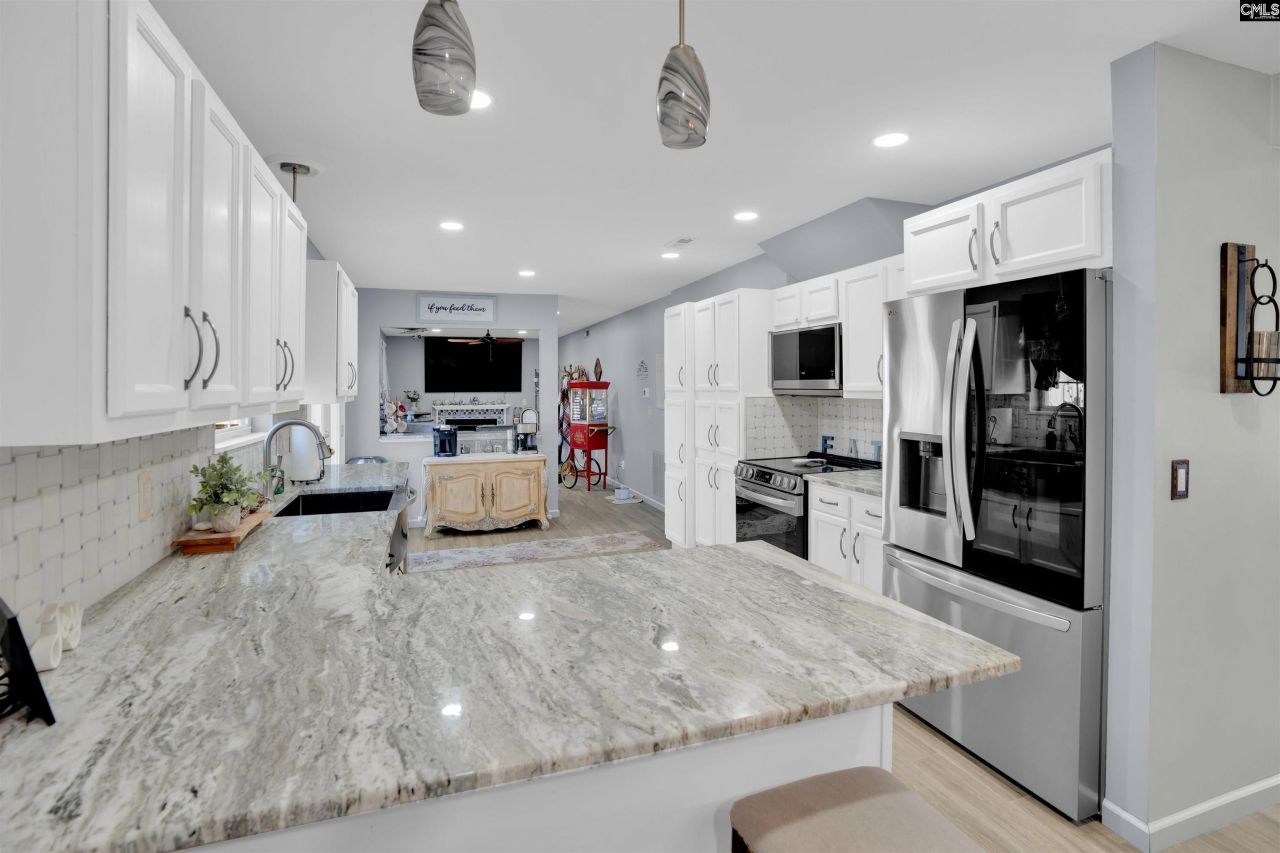 109 Stockland Road Photo 13