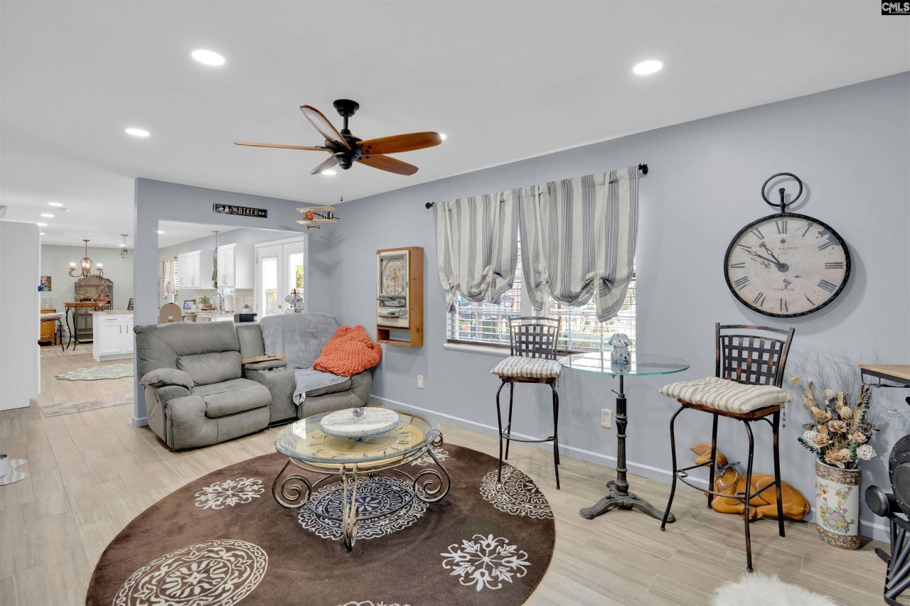 109 Stockland Road  Photo 18