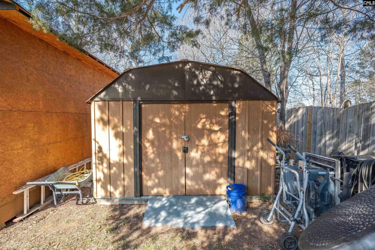 109 Stockland Road Photo 38