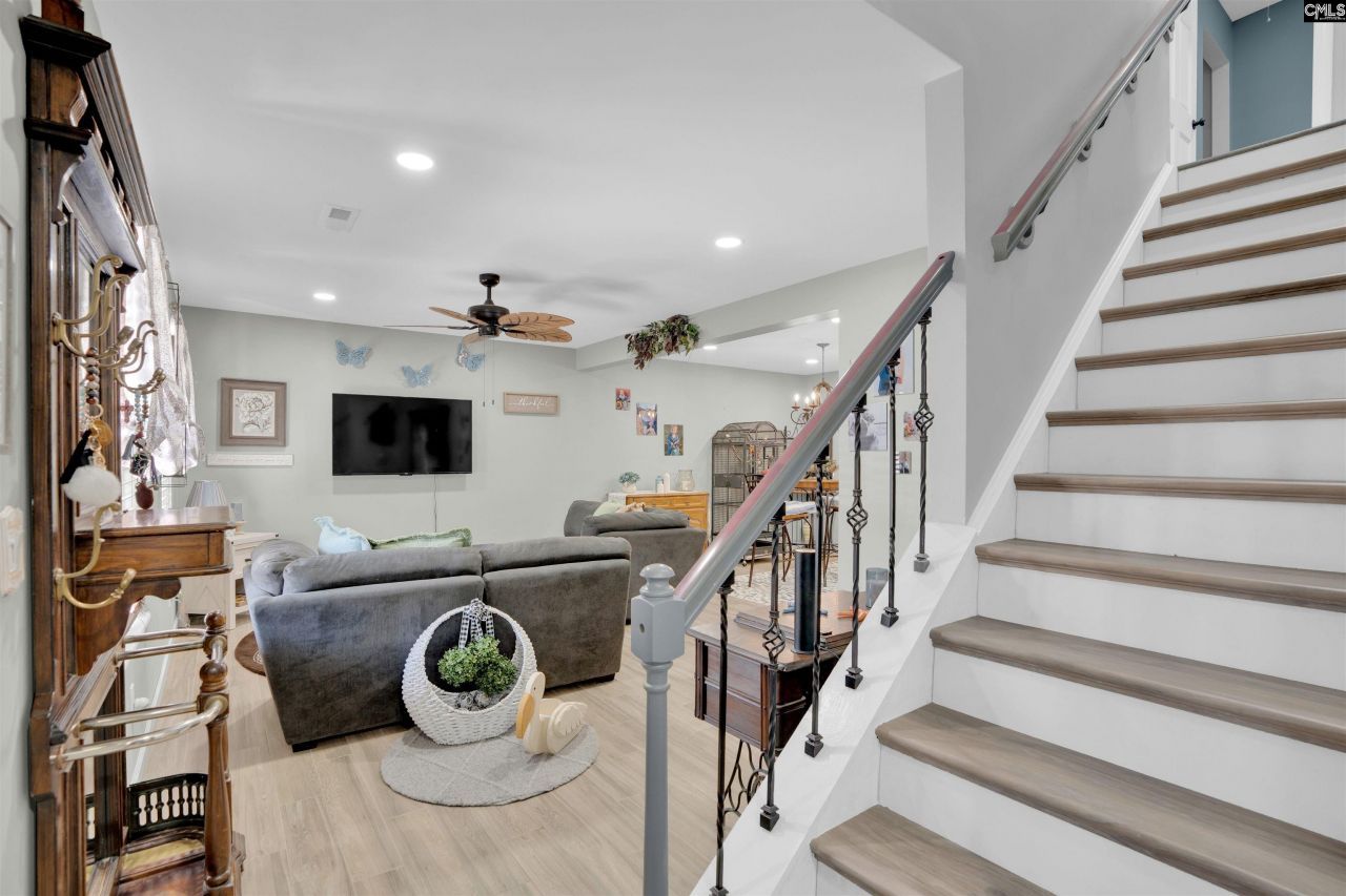 109 Stockland Road  Photo 5