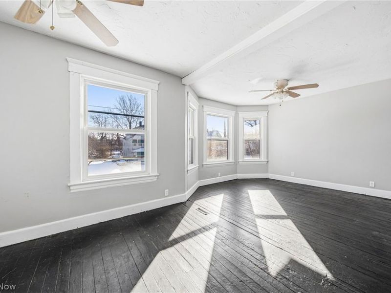 680 E 115th Street, Cleveland, OH 44108 Photo 20