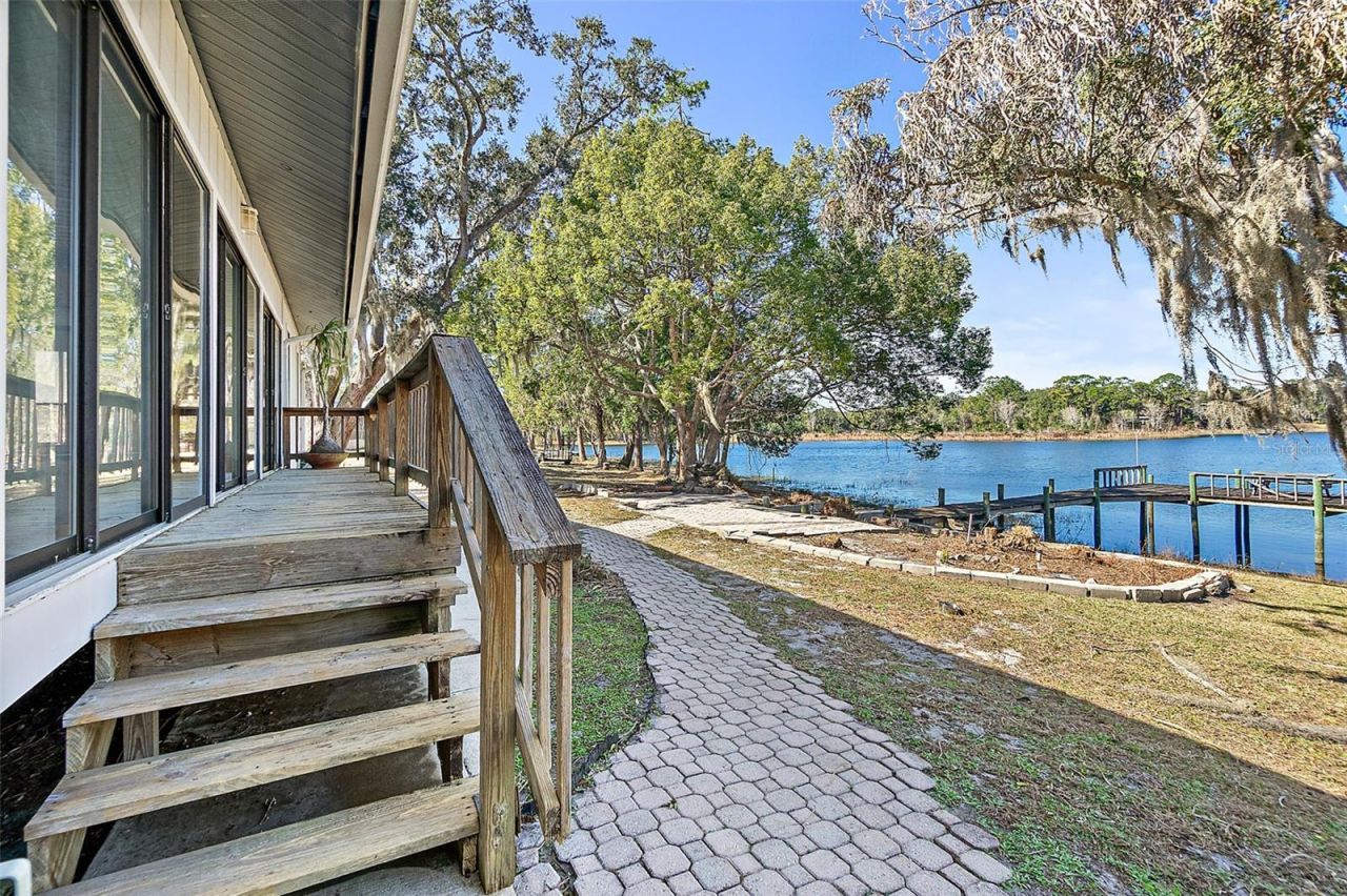 127 Eagles Nest Lane, Crescent City, FL 32112 Photo