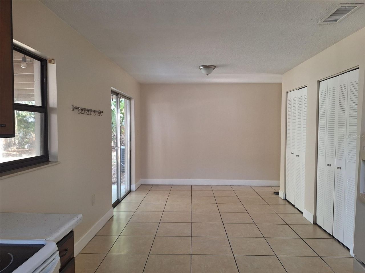 607 Edward Street, New Smyrna Beach, FL 32168 Photo