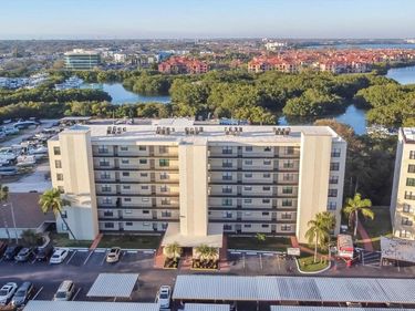 1000 COVE CAY DRIVE, Unit 5E, CLEARWATER, FL 33760