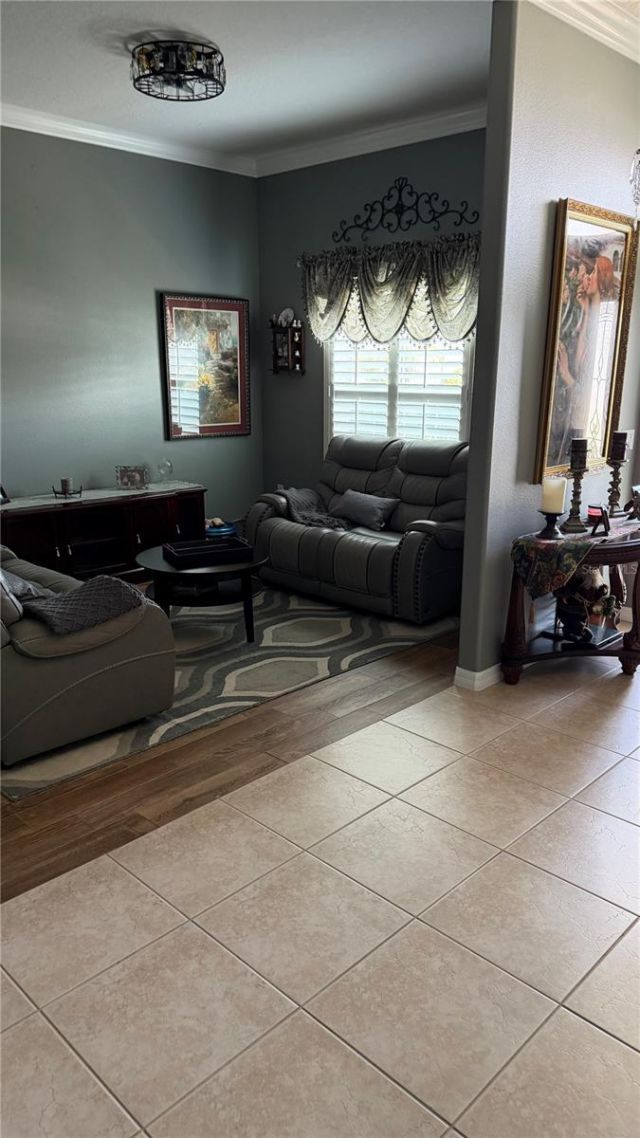 300 Mariners Gate Drive, Edgewater, FL 32141 Photo