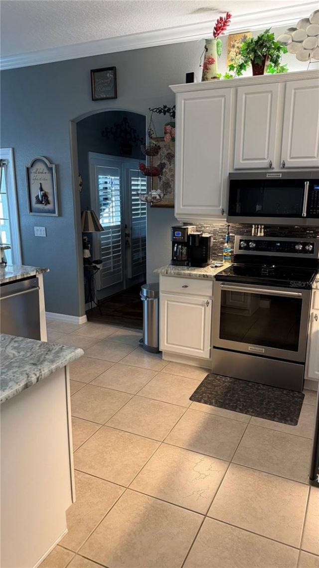 300 Mariners Gate Drive, Edgewater, FL 32141 Photo